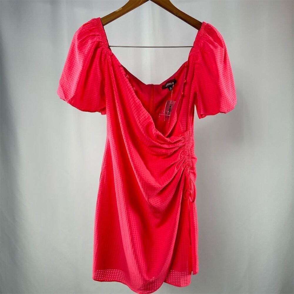 NWT 4SI3NNA Puff Sleeve Wrap Dress in Fuchsia Size Medium‎